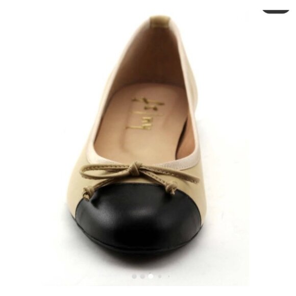 French Sole fs/ny Camille Cap Toe Leather Flats In Beige/Black - Size 8.5 - Picture 10 of 12